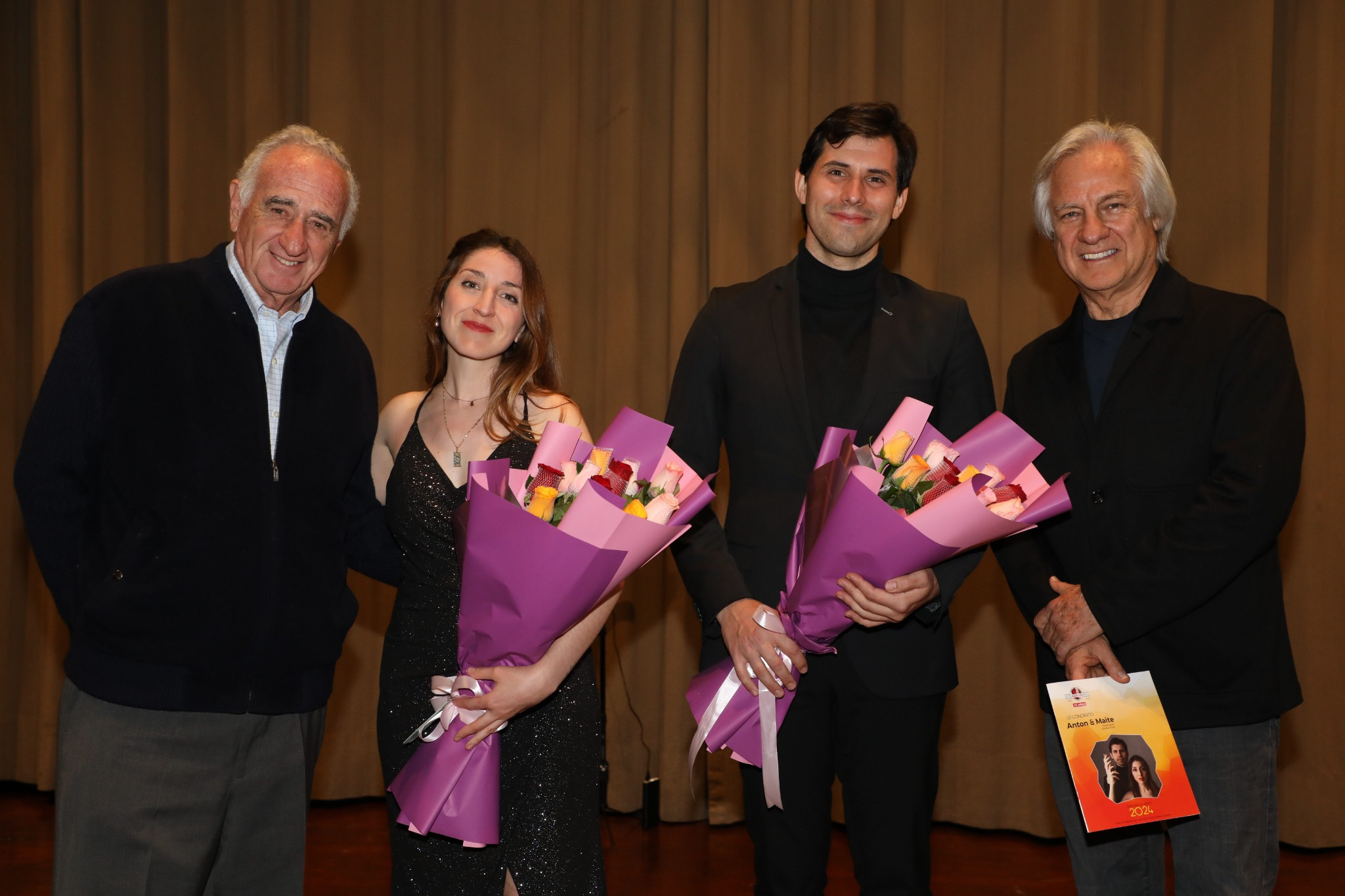 Anton & Maite · Premios y encuentros
