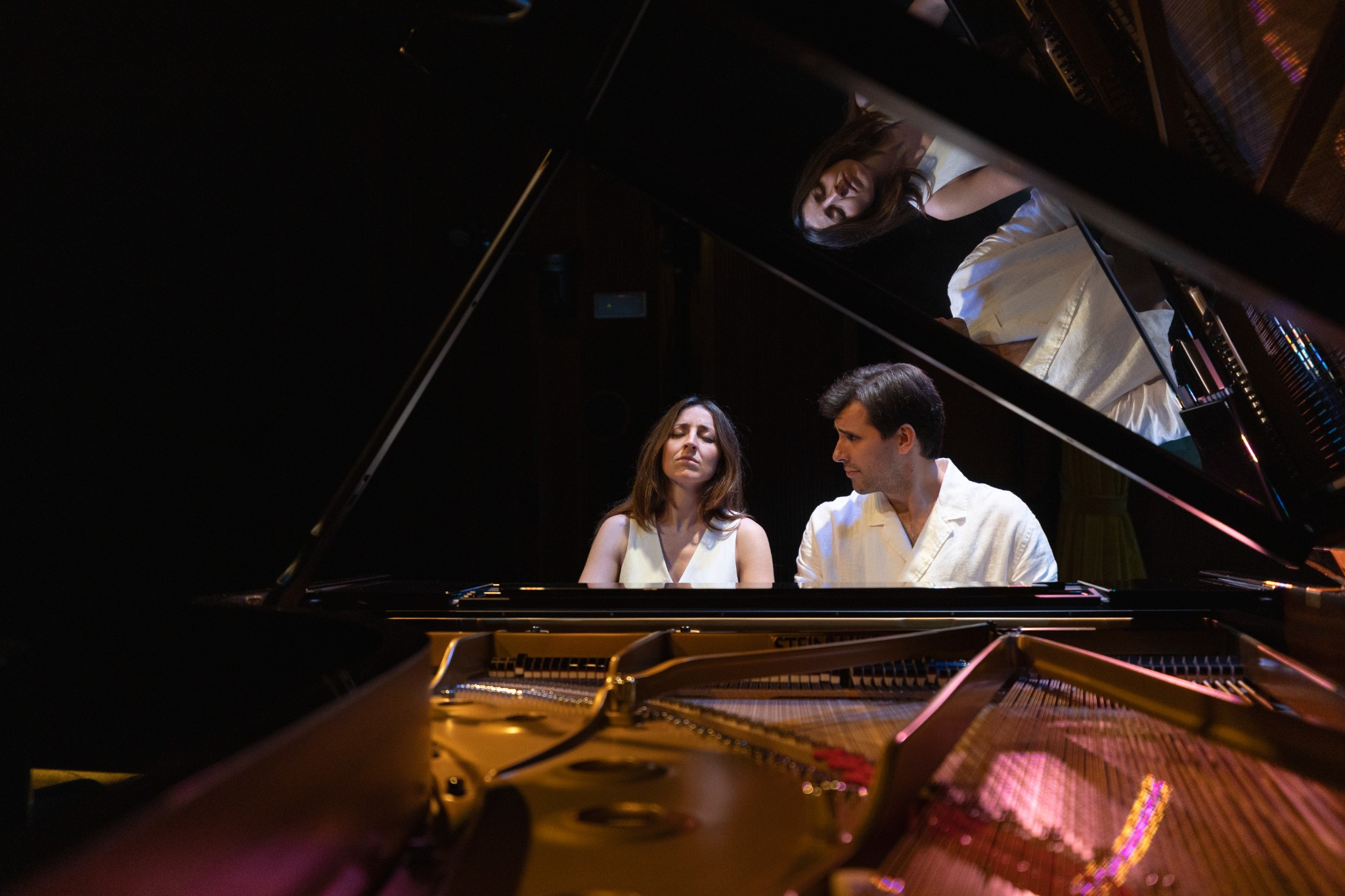 Anton & Maite · En escena