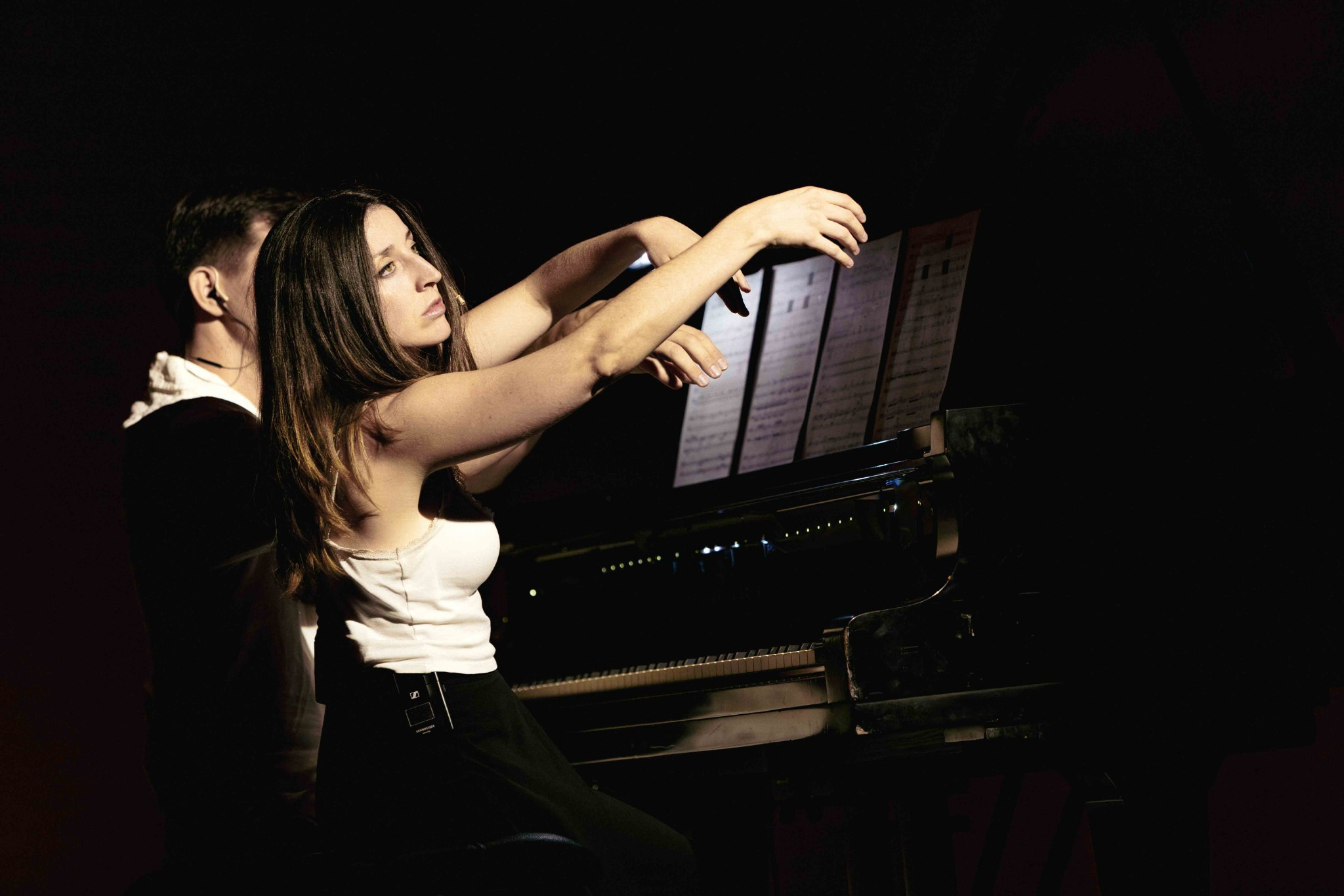 Anton & Maite · En escena
